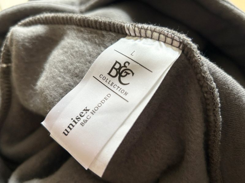 Hoodie Etikett B&C
